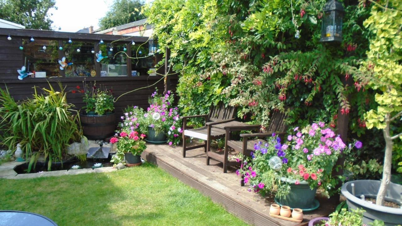 Tea In Liverpool - Private - Quiet - Ground Floor - En-Suite - Walk-In-Shower Ngoại thất bức ảnh