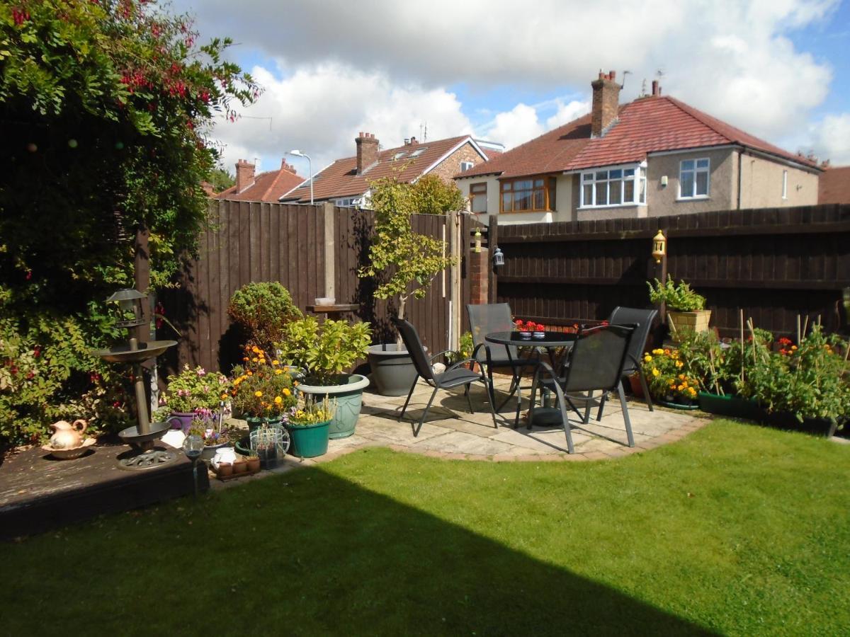 Tea In Liverpool - Private - Quiet - Ground Floor - En-Suite - Walk-In-Shower Ngoại thất bức ảnh